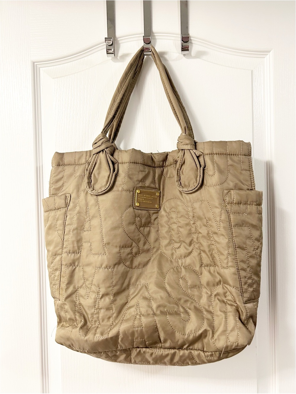 Y2K MJ Quilted Tote Shoulder bag Bag Taupe Brown Gym workout neutral school